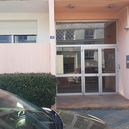 Grand Studio Avec Parking A 10 Minutes Des Plages Лориан Екстериор снимка