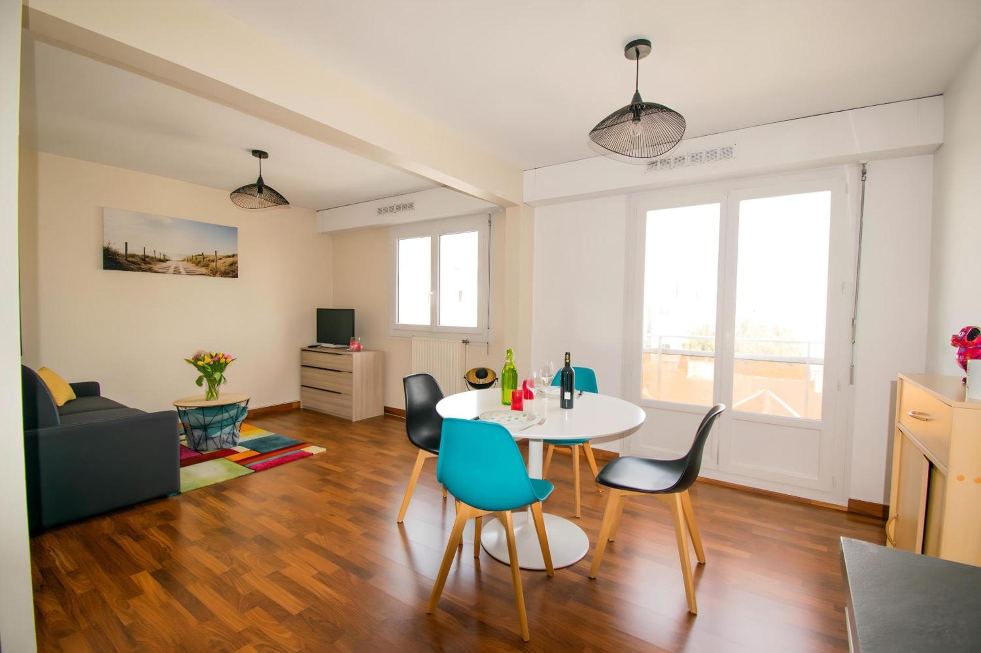 Grand Studio Avec Parking A 10 Minutes Des Plages Лориан Екстериор снимка
