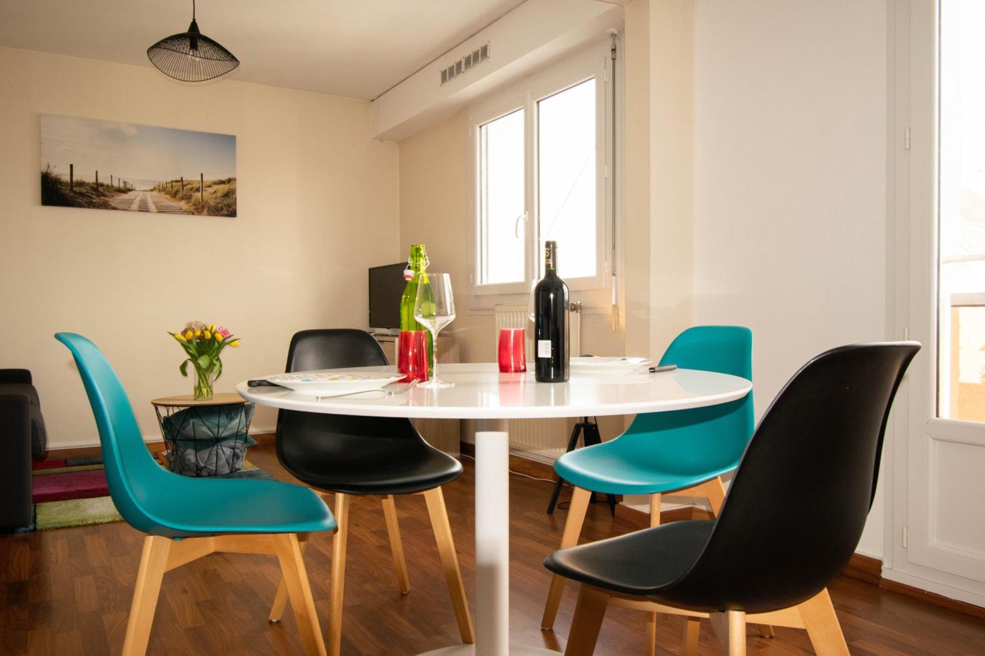 Grand Studio Avec Parking A 10 Minutes Des Plages Лориан Екстериор снимка